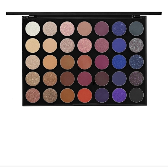 Morphe Complexion Goals Foundation Brush S… - Picture 5 of 6